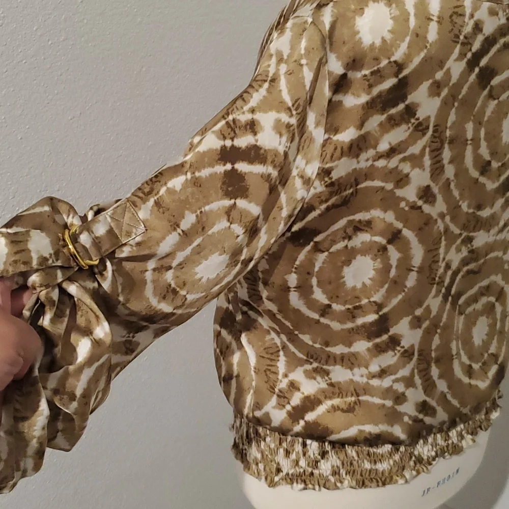 MK Tan Tie dye blouse - Picture 10 of 10